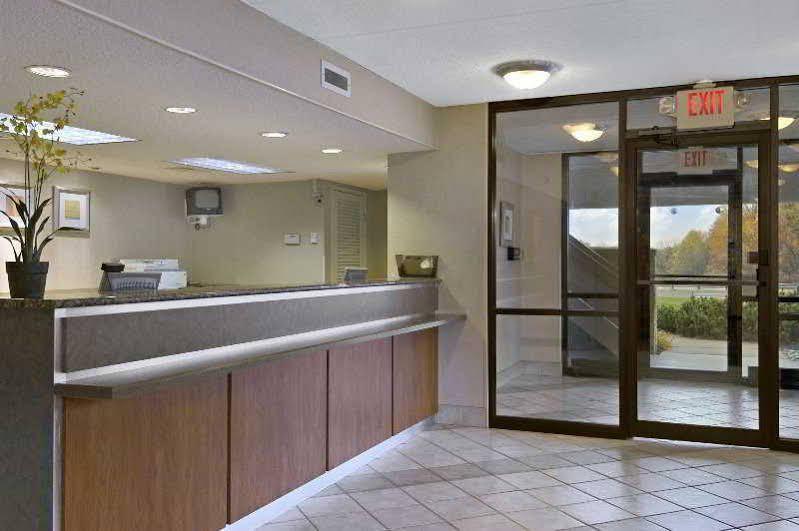 Red Roof Inn Plus+ Philadelphia Airport Essington Extérieur photo