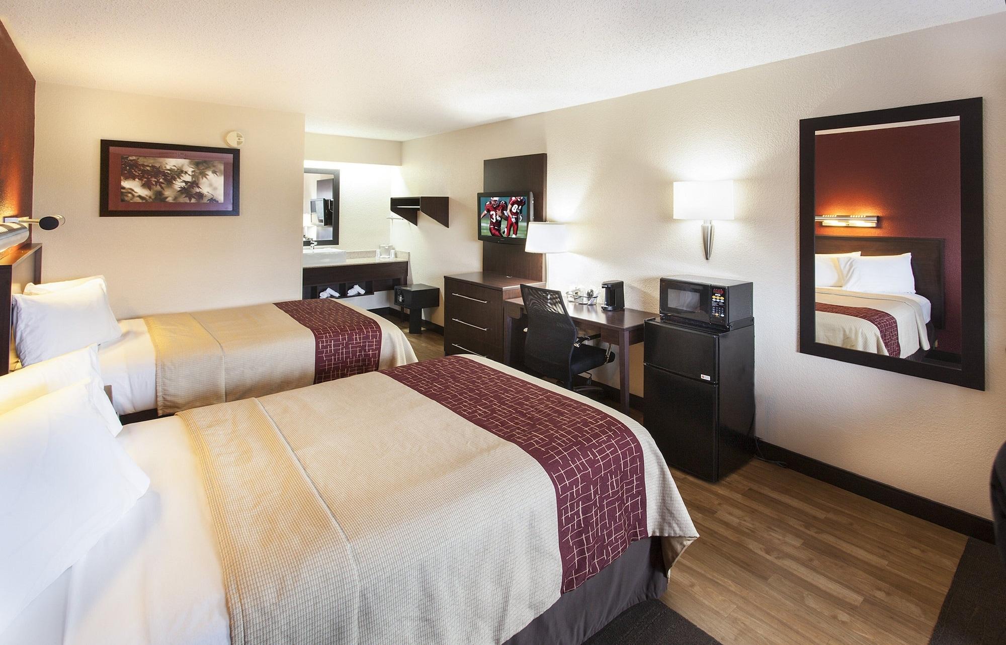 Red Roof Inn Plus+ Philadelphia Airport Essington Extérieur photo