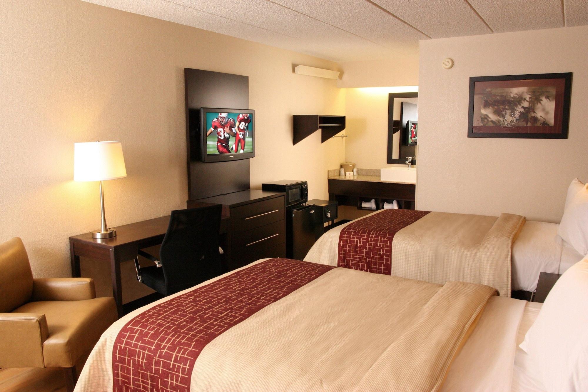 Red Roof Inn Plus+ Philadelphia Airport Essington Extérieur photo