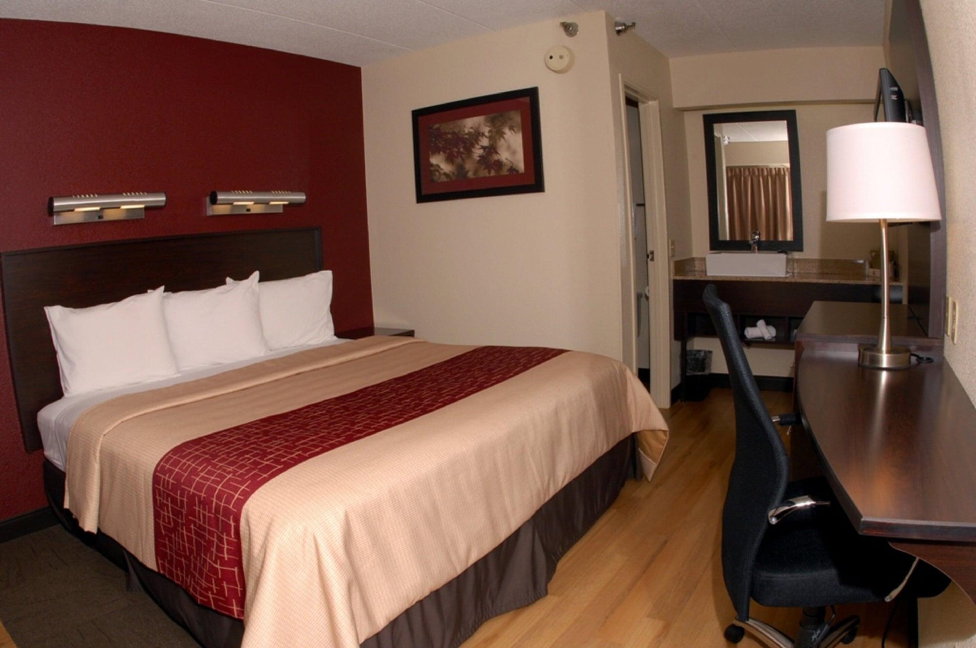 Red Roof Inn Plus+ Philadelphia Airport Essington Extérieur photo
