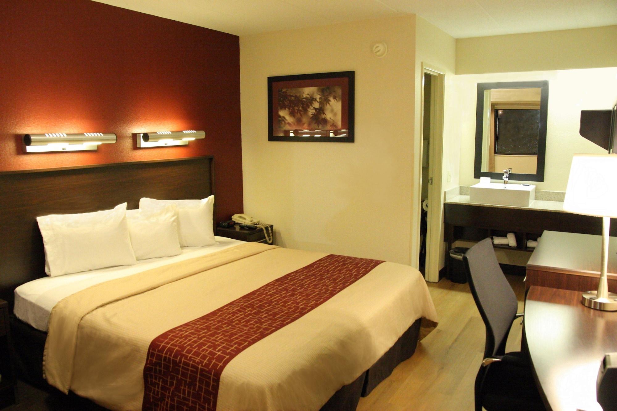 Red Roof Inn Plus+ Philadelphia Airport Essington Extérieur photo