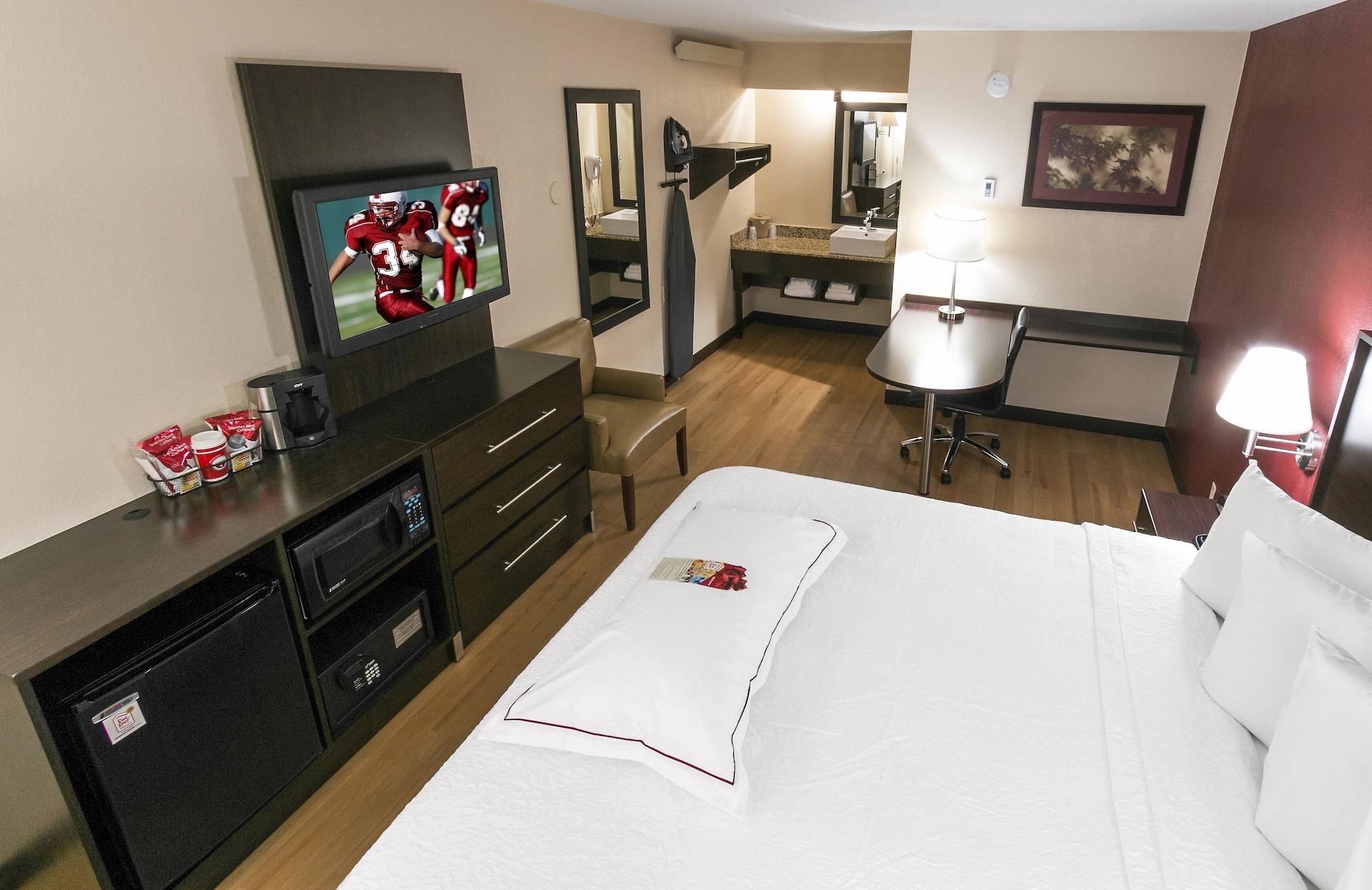 Red Roof Inn Plus+ Philadelphia Airport Essington Extérieur photo