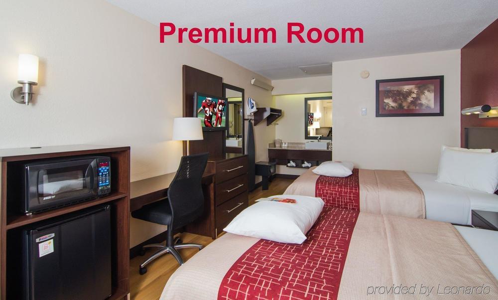 Red Roof Inn Plus+ Philadelphia Airport Essington Extérieur photo